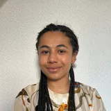 Eva - Prof de français - Caen