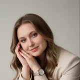 Amanda - Prof de odontologia - 