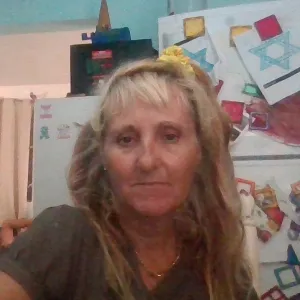 Julia - profesor de español  - Patillas