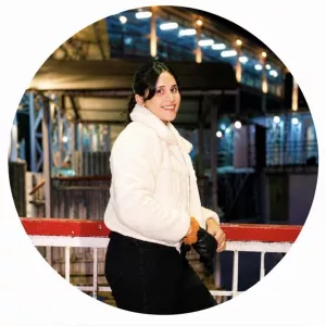 NANCY - Biology tutor - New Delhi