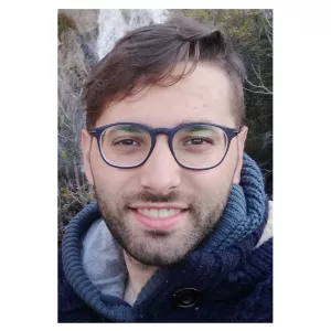 Gianluca - Insegnante di chimica - Olbia