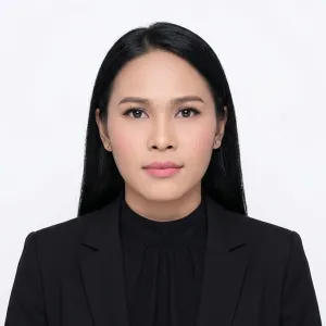 Analie - English speaking teacher - Digos