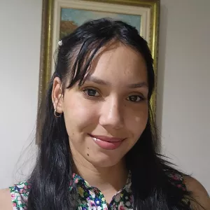 Melanie - Prof de espanhol - Curitiba