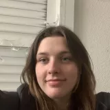 Amandine - Prof d'économie - Toulouse