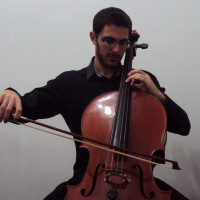 Profesor de violonchelo, guitarra, solfeo, armonía, informática musical...en Sevilla por 15 eur/h