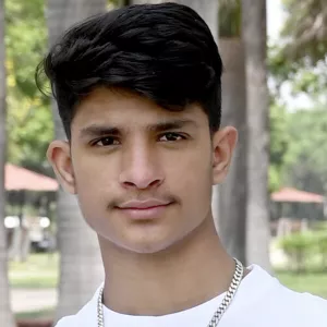 Jasnoor Singh - Computer programming tutor - Chandigarh