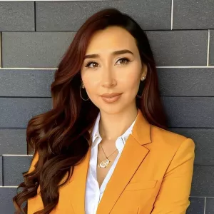 Ecem - İngilizce öğretmeni - 