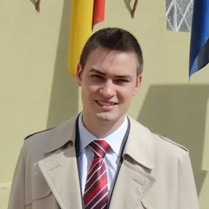 Juliano - Lehrkraft für Englisch (mündlich) - Stuttgart