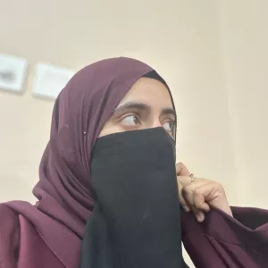 Khushbu - Maths tutor - Islamabad