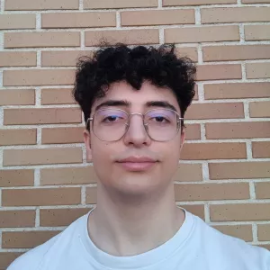 Adrián - profesor de matemáticas - Pantoja