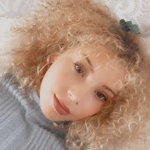 Iliana - Prof de maths - Longueil-Sainte-Marie