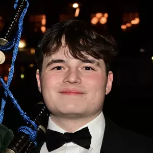 Clark - Economics tutor - London