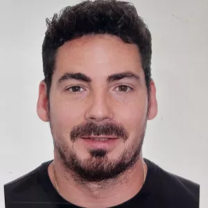 Adrian - profesor de entrenamiento personal - Valencia