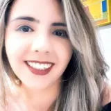 Julia - Professor de inglês - Volta Redonda (Rio de Janeiro)