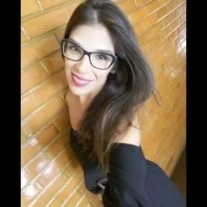 Francine - Professor de português - Volta Redonda (Rio de Janeiro)