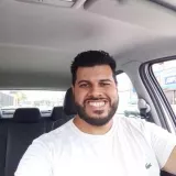 Roberto - Professor de outro idioma - Itanhaém