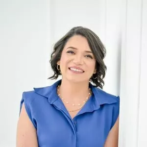 Camila - Professor de português - Volta Redonda (Rio de Janeiro)