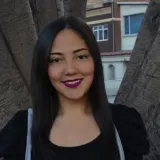 Laura Fernanda - Profe de español y literatura - Bogotá