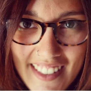 Marina - Profesor de historia - Madrid