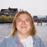 Ilayda - Prof de français - Zurich