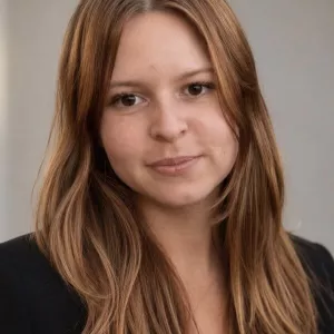 Célia - Prof de comptabilité - Les Avirons