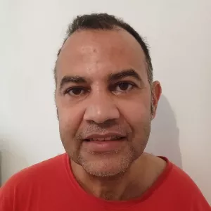 Marco Nascimento - Professor de Matemática - Guarani