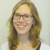Charlotte - Prof de physique - Ottignies-Louvain-la-Neuve