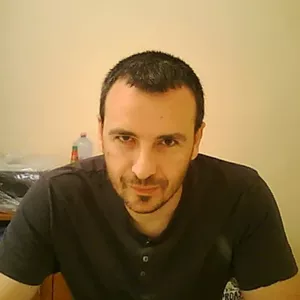 Adrian - Profesor de matematică - Pitești