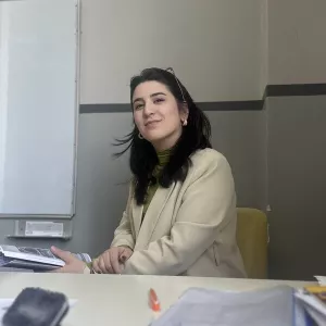 Açelya - İngilizce öğretmeni - 