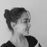 Adriana - Profesor de sociologie - Iași