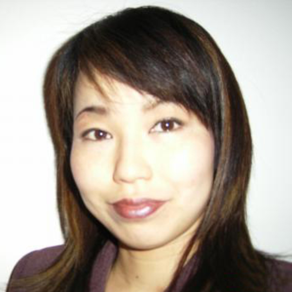 Docente madrelingua certificata Insegnante di giapponese per stranieri, oltre 15 anni di esperienza.