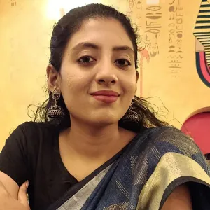 রিয়ালি - History tutor - Kolkata