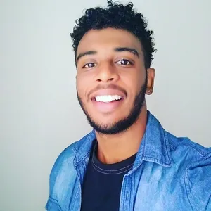 Brian - Profesor de francés - Cali