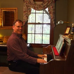 Curt - Piano teacher - Cornelia