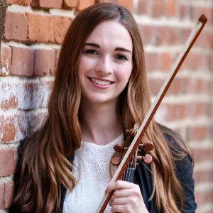 Crista - Piano teacher - Phoenix