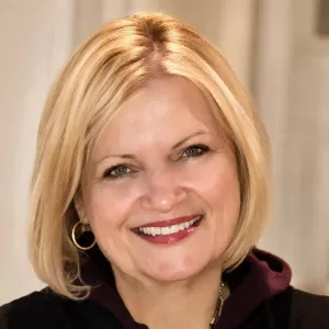Cindy - Piano teacher - Canton