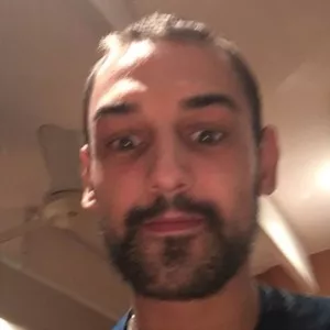 Julien - Prof de fle - français langue étrangère - Paris