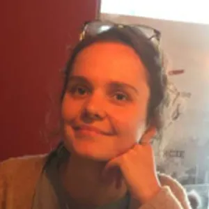 Noémie - Prof de préparation bac scientifique - Distroff