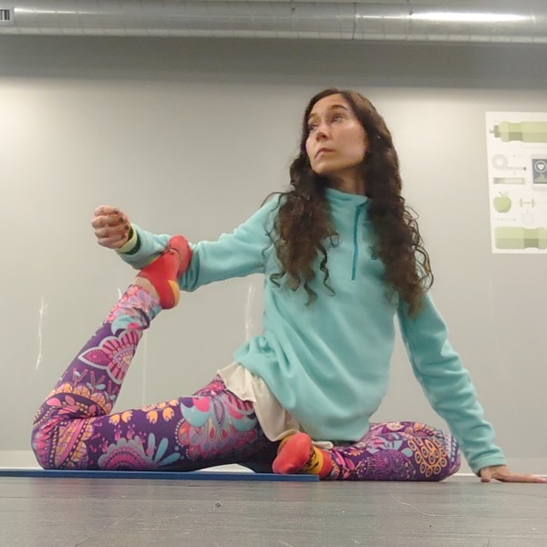 Yoga y Técnica de corrección postural y estiramientos con conciencia en Barcelona (domicilio)