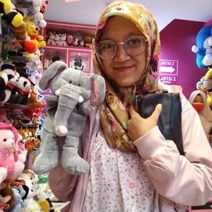 Fitria Alfa - Guru dukungan untuk siswa dengan disleksia - Semarang