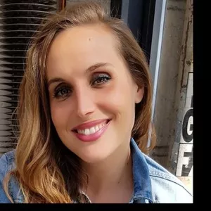 Lou - professeur de français scolaire - Paris 11e