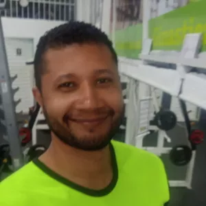 Misael - personal trainer - 
