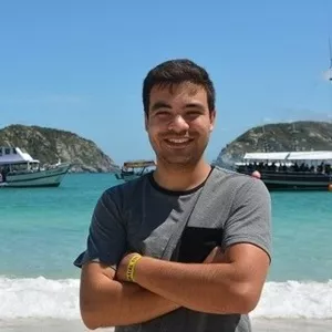 Thiago - Professor de Linguagens de Programação - 