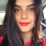 Lara - Prof de yoga hatha - Pesaro