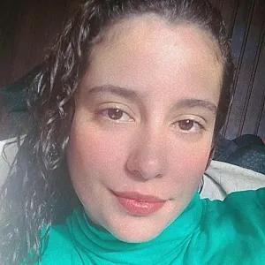 Maria Eduarda - Prof de explicações - Salgado Filho