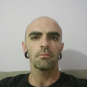 Jaime - Prof de auxílio para alunos com autismo - Águeda