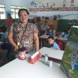 Reinalda Verônica - Professor de ciências naturais - Alta Floresta