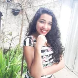 Camila - Professor de português para estrangeiros - Centro