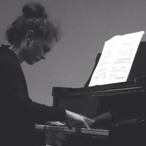 Livia - Insegnante di pianoforte - Bologna