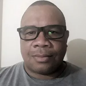 Alex - Professor de Introdução à Informática - São Lourenço